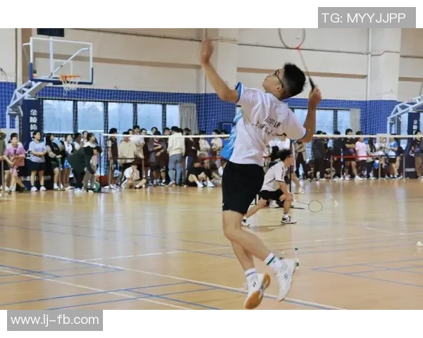 周口14岁小将王艺璇闪烁省赛 斩获青少年羽毛球公开赛双料冠军